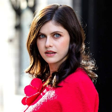 alexandra actress|Alexandra Daddario (Actress) Wiki, Age, Net Worth,。